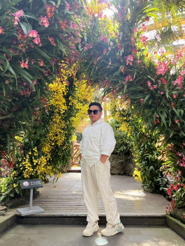 少一点的第一张照片--太原认干亲服务网